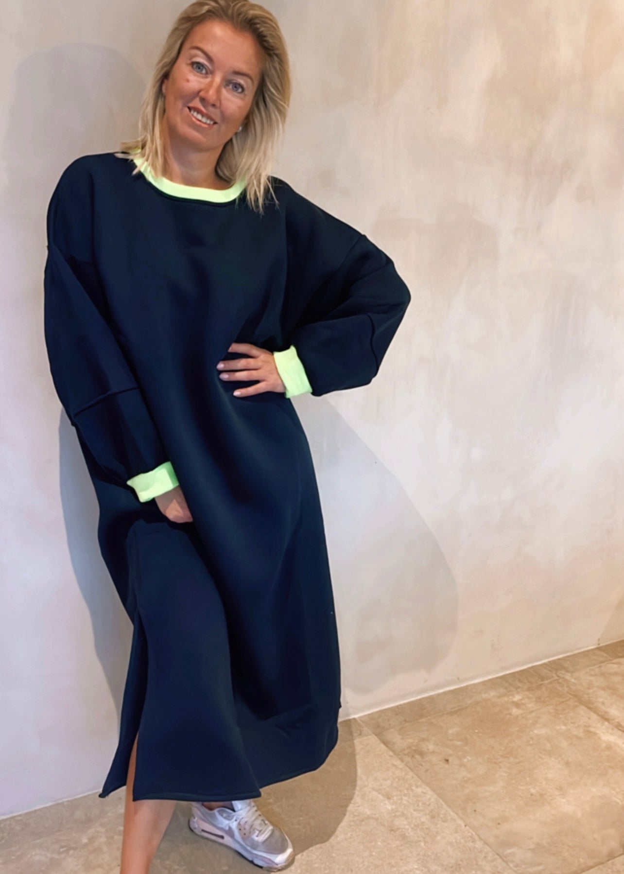 LONG SWEATER DRESS