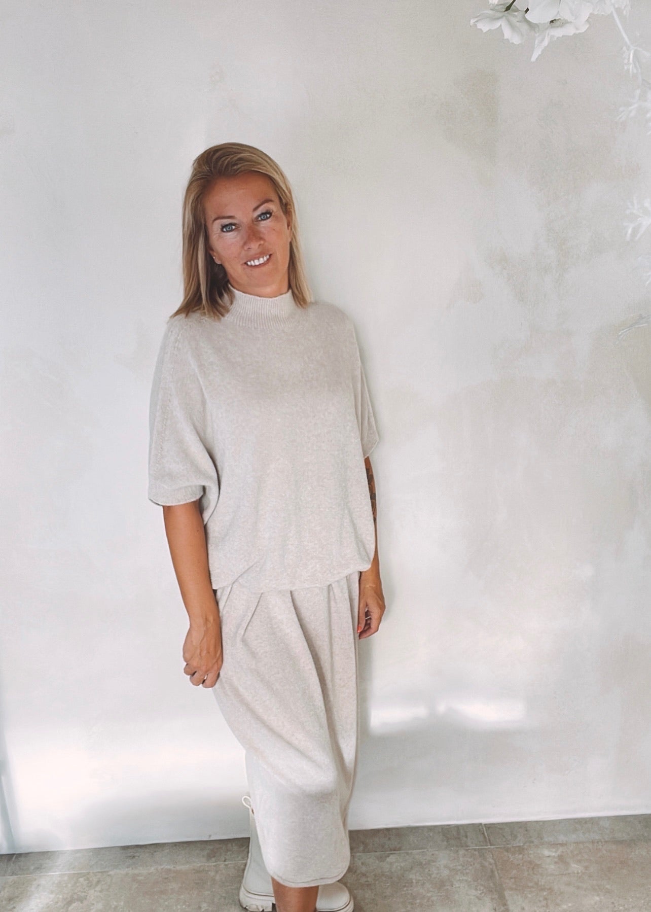 Mira Cozy Oversize Dress Beige
