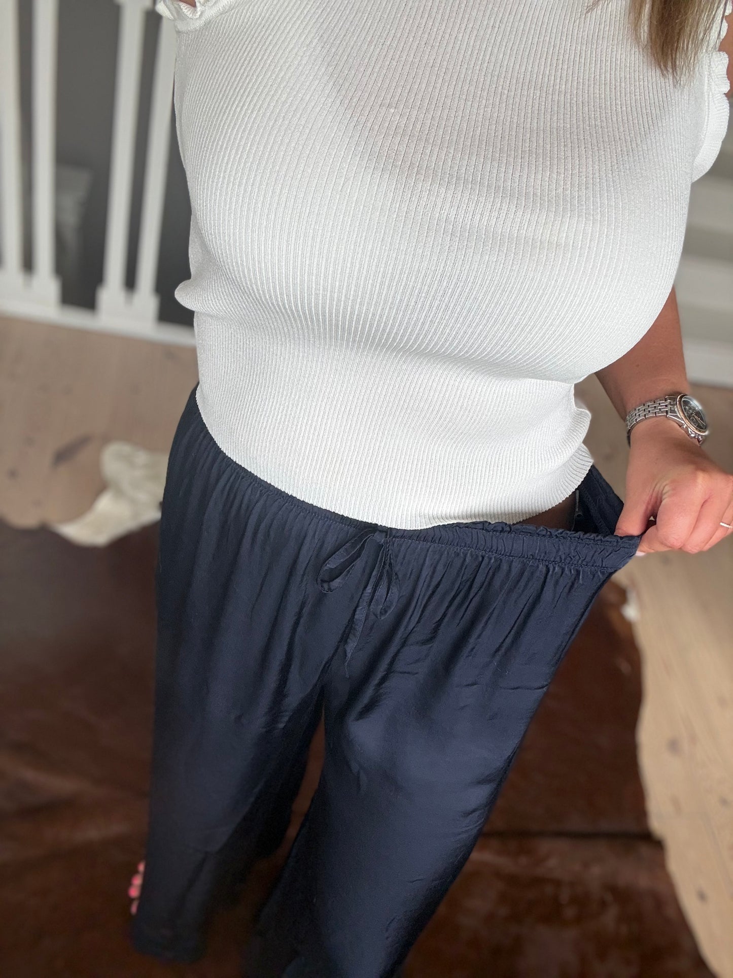 Blauw satijnen broek met rekker