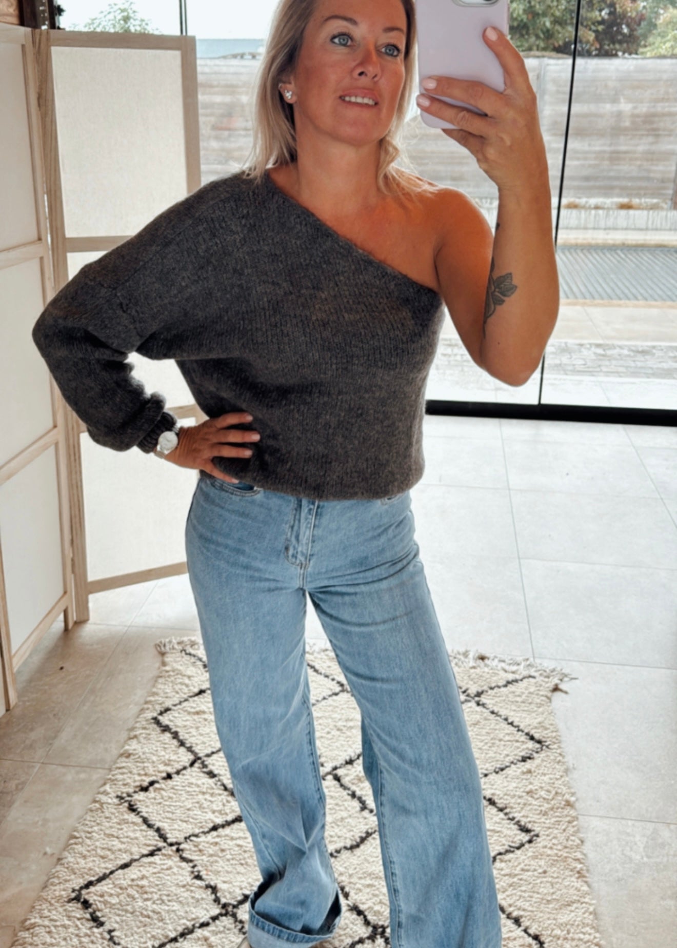 Pull Amilo Grey