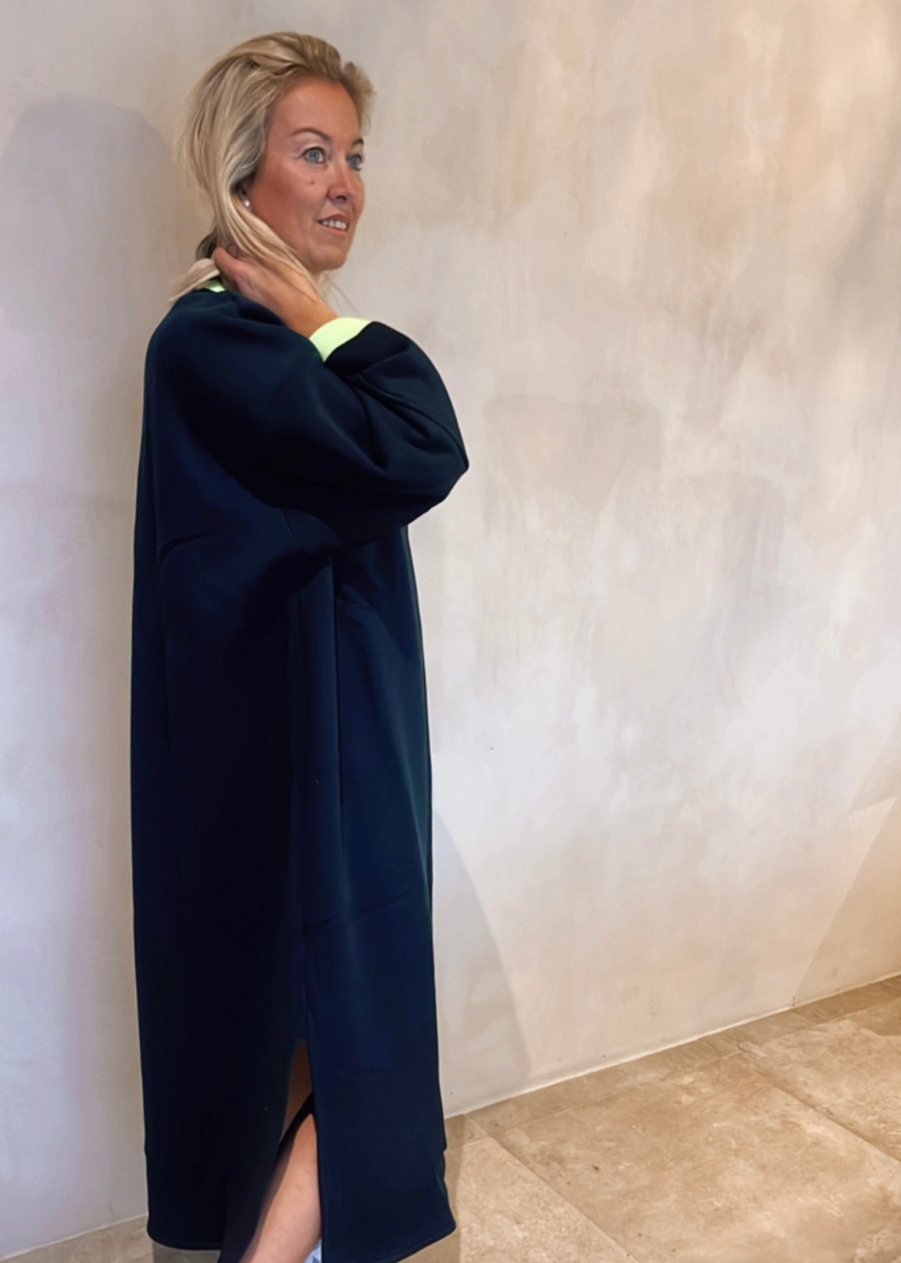 LONG SWEATER DRESS