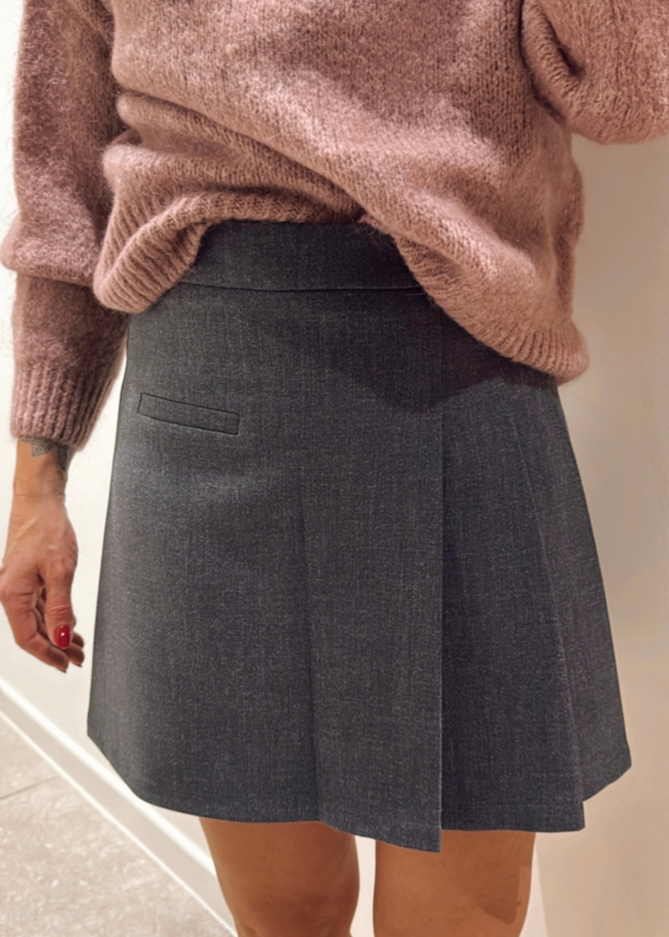 Grey Flippa Short-Skirt