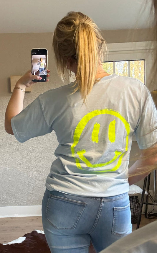 Tshirt smiley lichtblauw