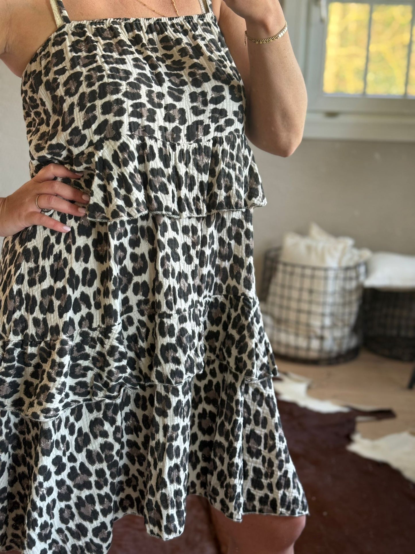 Leopard Tetra Dress – Beige