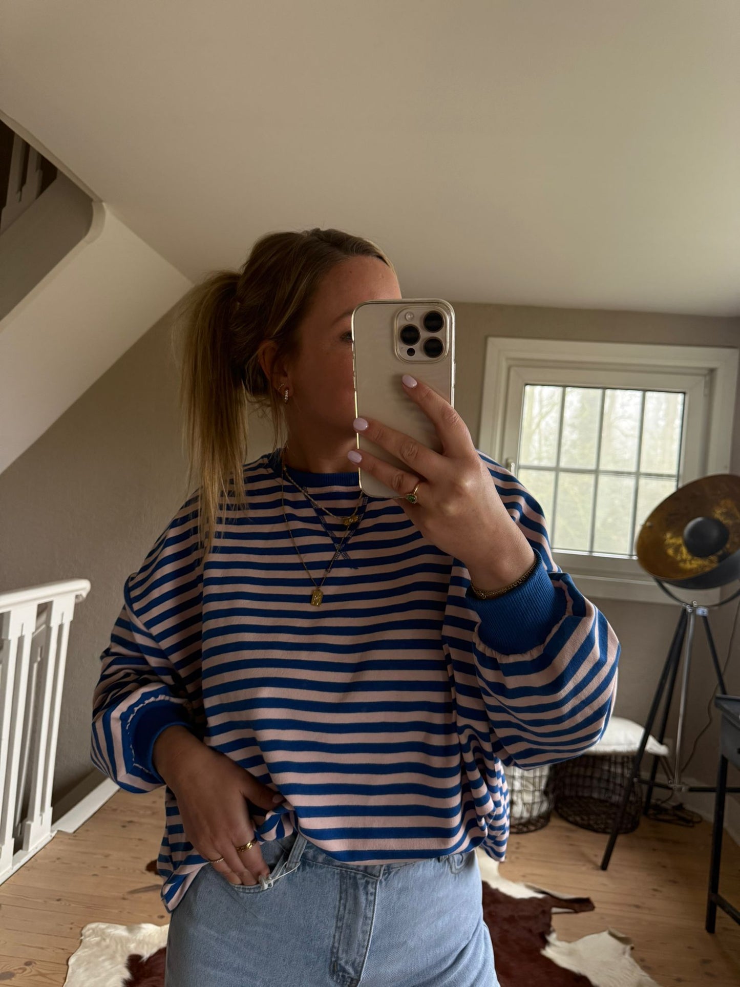 Trui blauw/rose