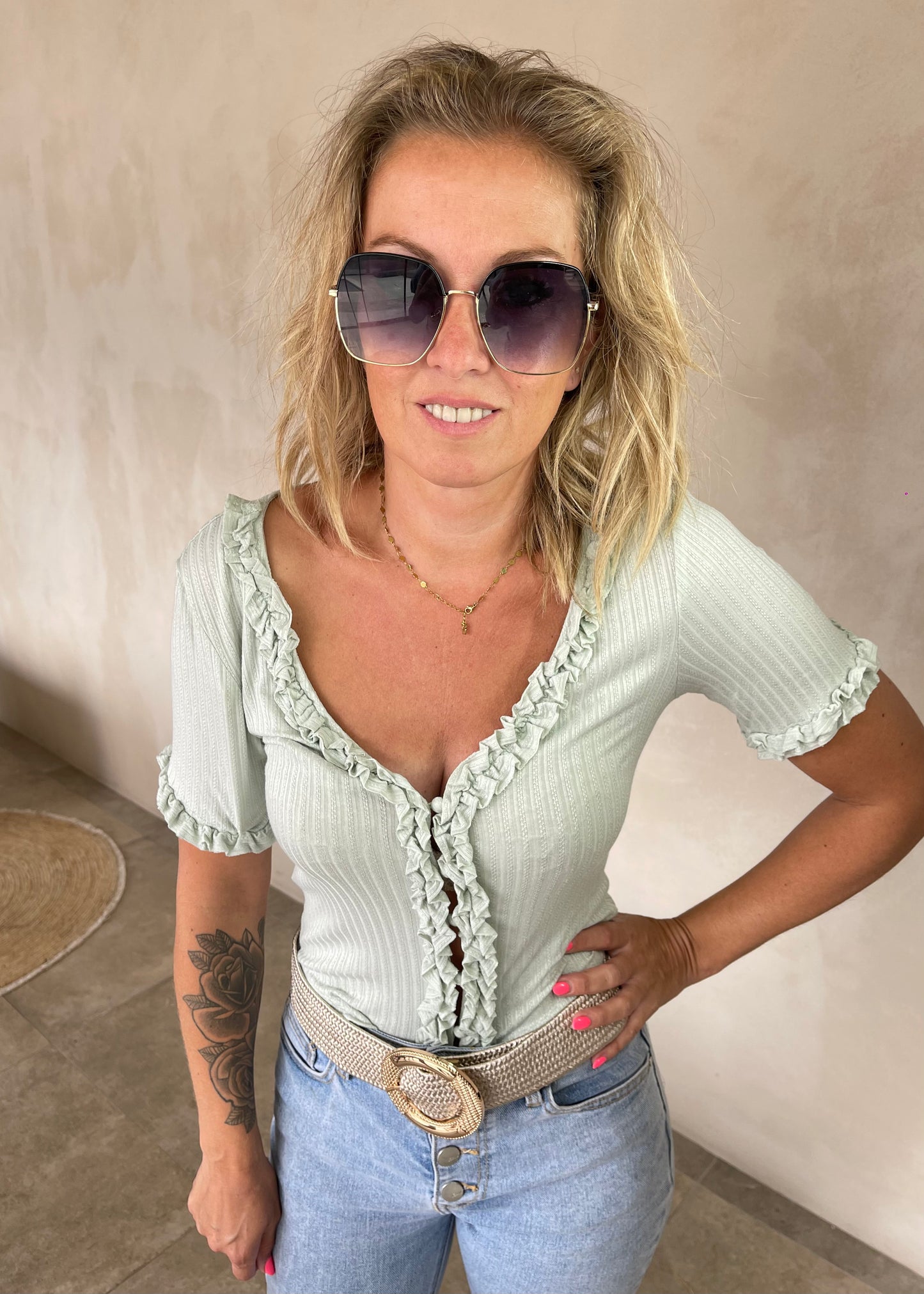Ria Retro shirt