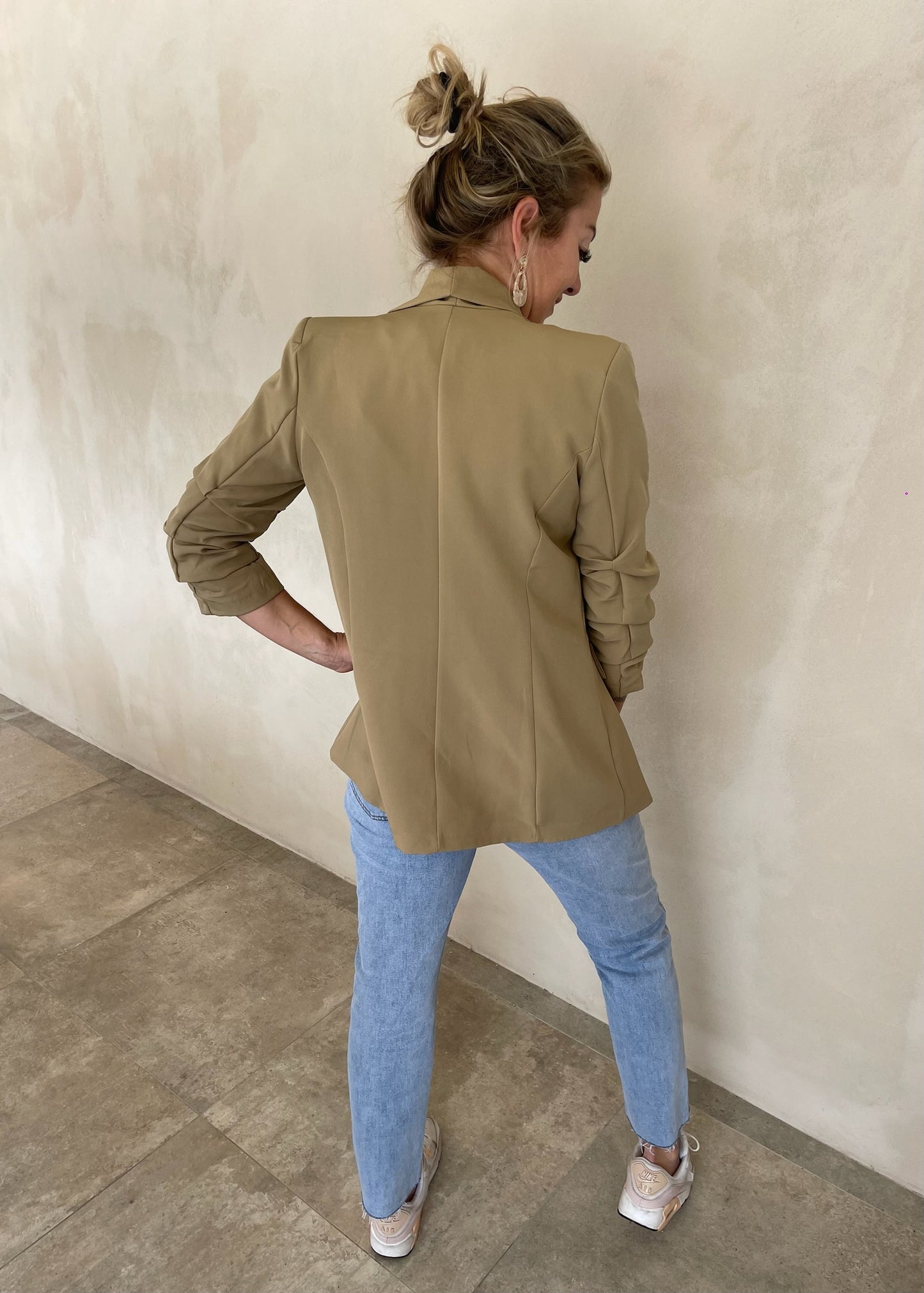 Wendy Beige Blazer