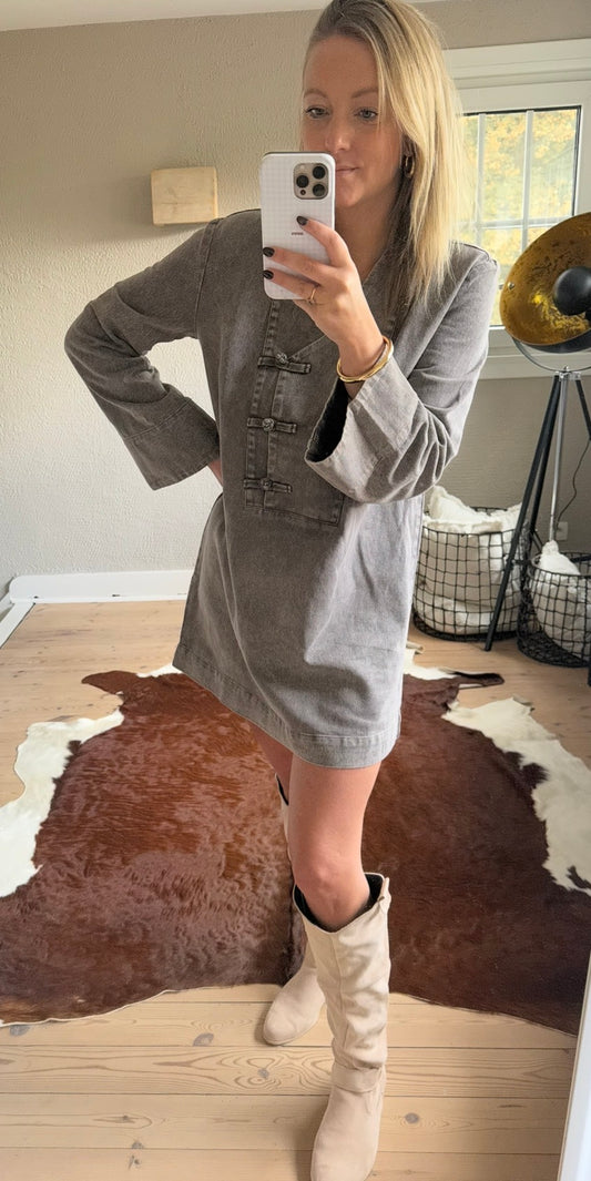 Denim jurk chocoladebruin