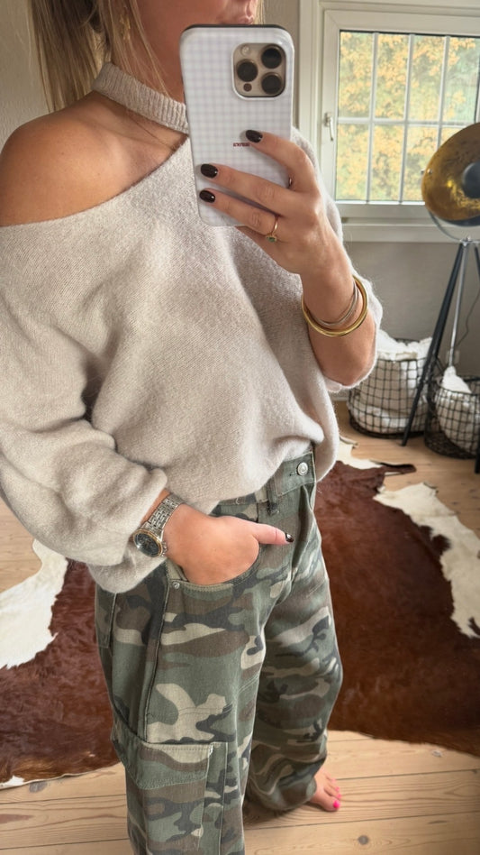 Beige gebreide off shoulder