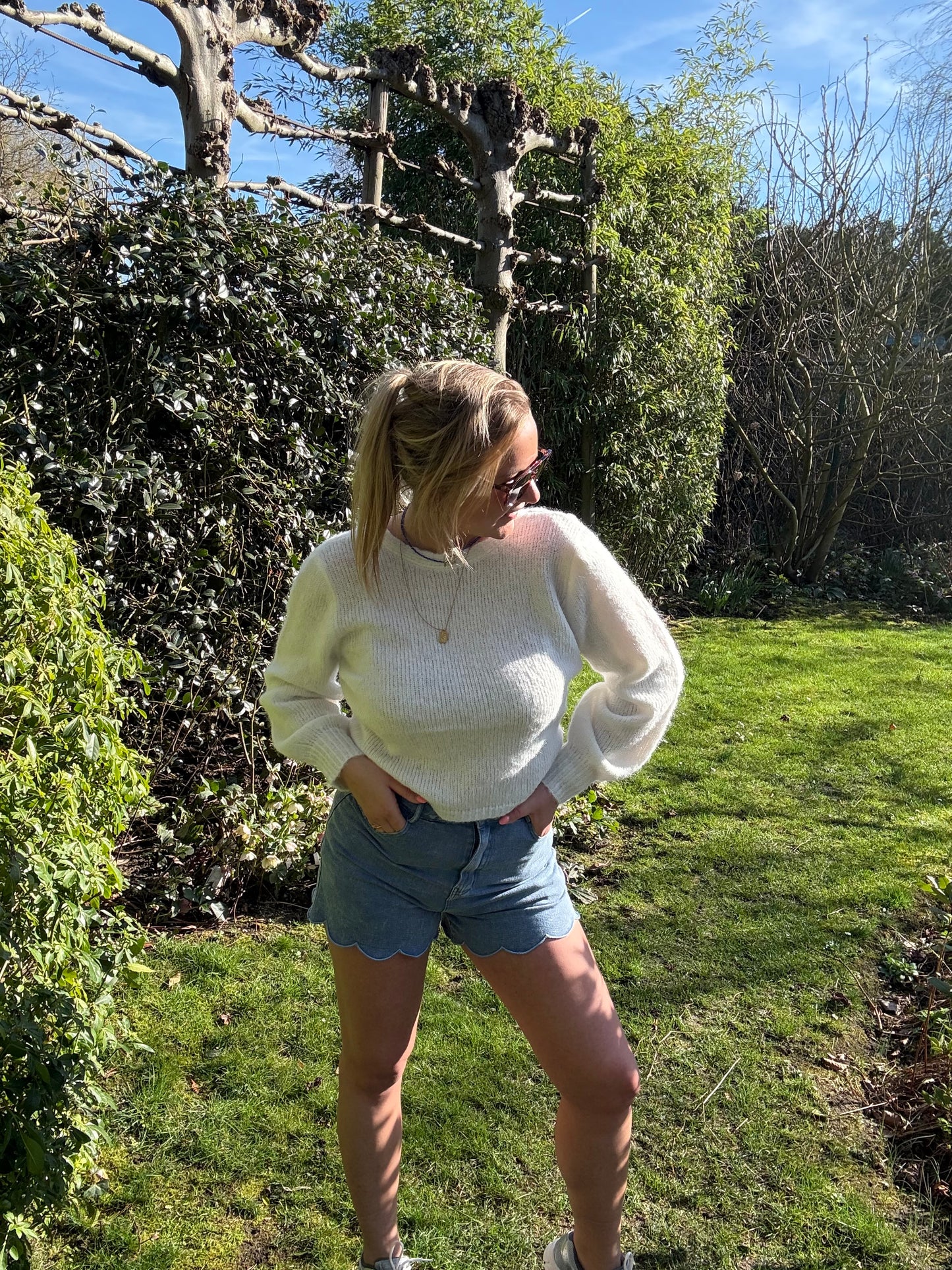Blauw shortje