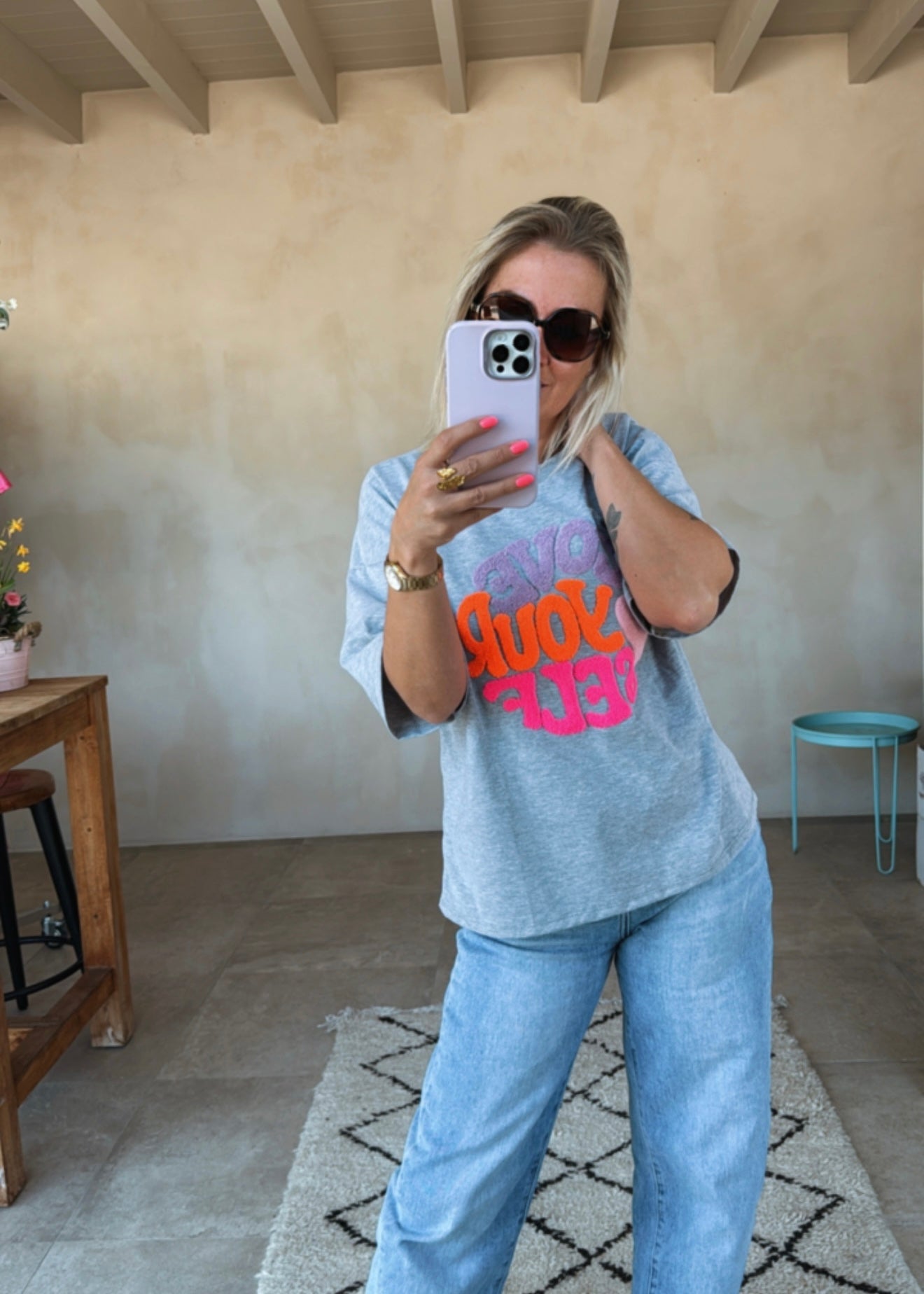 T-SHIRT GREY LOVE