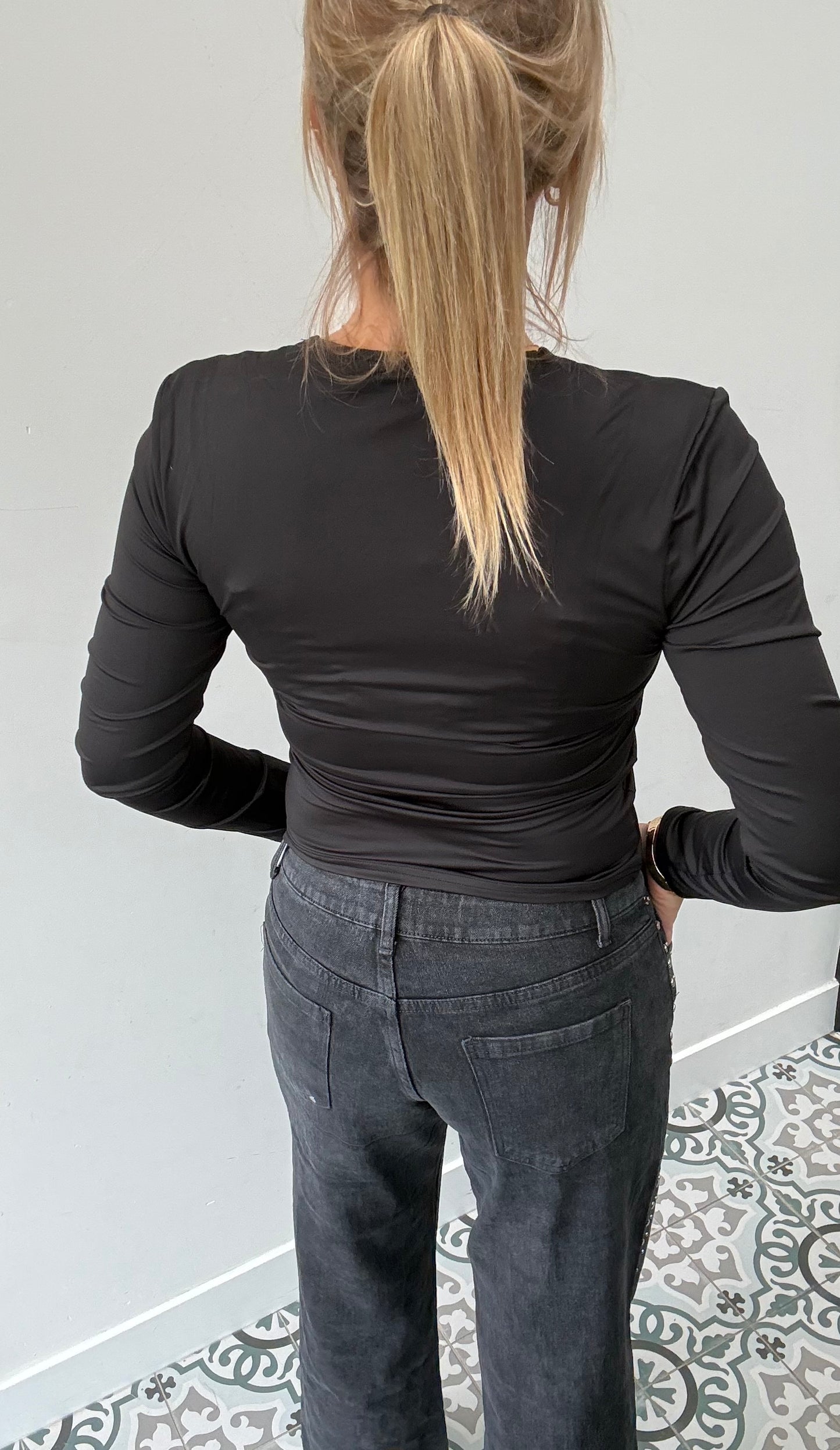 Essential square neck top