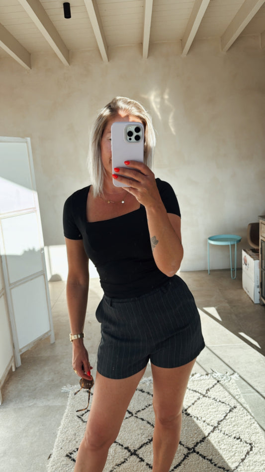 GREY SHORT