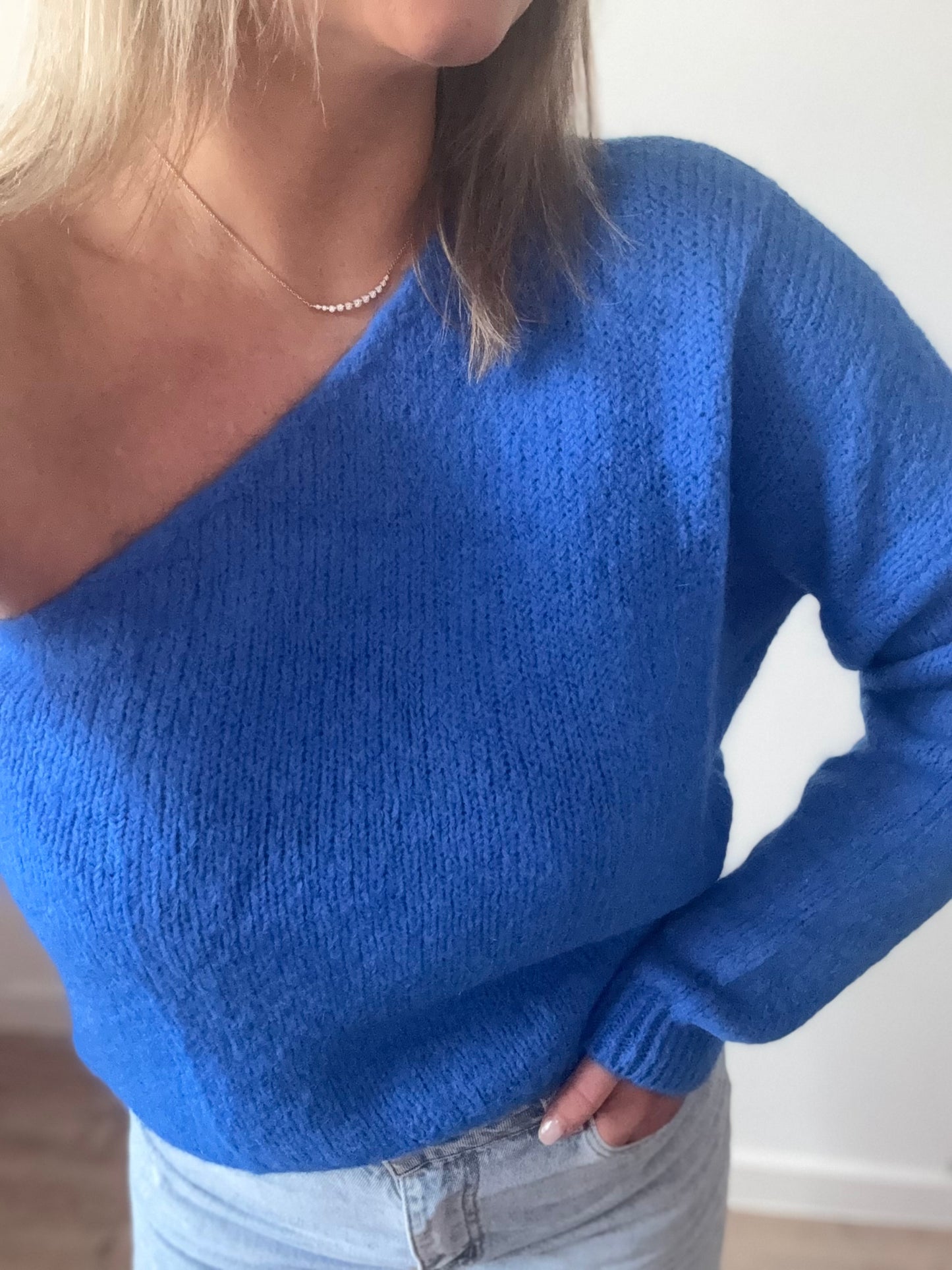 Off shoulder knit sweater TU