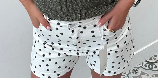 Shortje polkadots
