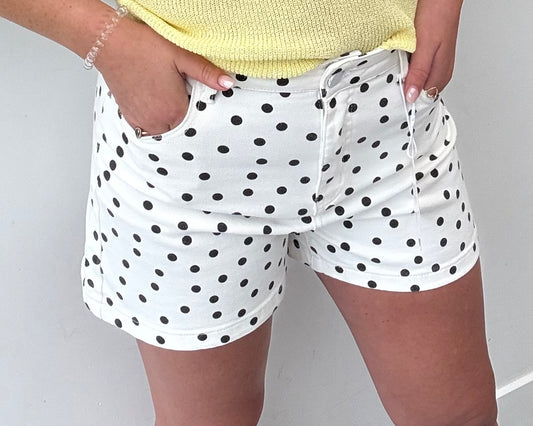 Shortje polkadots