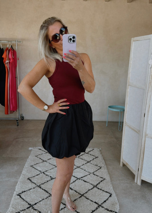 BURGUNDY TOP