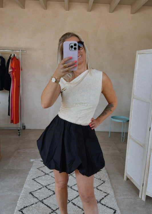 OFF SHOULDER TOP CREME