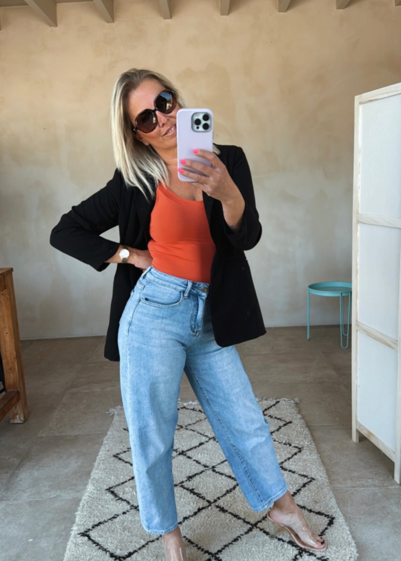 ORANGE BODY