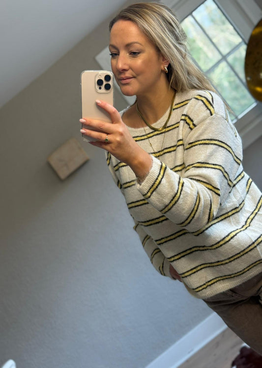 Truitje met strik TU beige