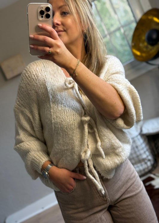 Trui met strik beige TU