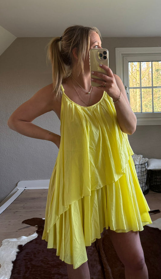 Sunny ruffle dress TU