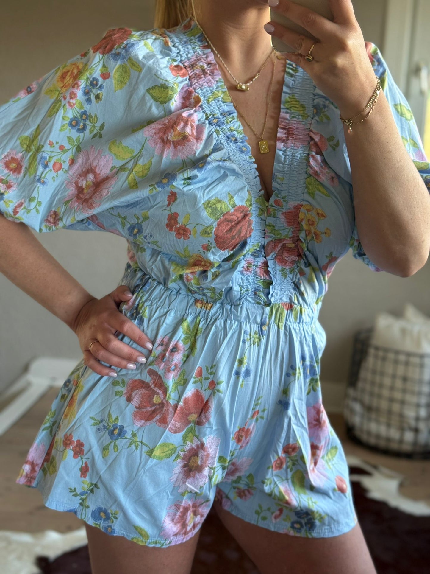 Floral playsuit blauw